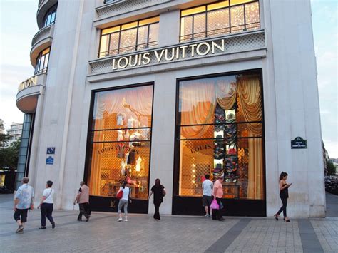 is louis vuitton cheaper in paris reddit|louis vuitton outlet in paris.